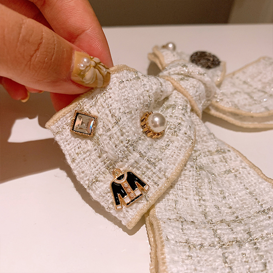 Kẹp Tóc Hình Nơ Đính Ngọc Trai Xinh Xắn Thời Trang Cho Nữ