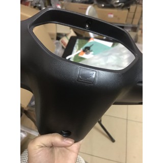 Nắp sau tay lái wave thái 110 ( bợ cổ wave thái một mắt )