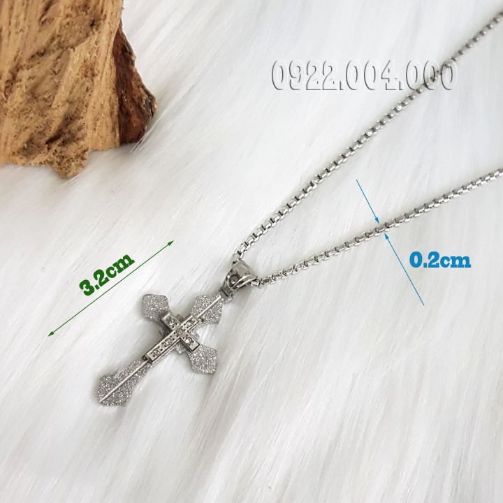 Dây chuyền thánh giá nhỏ cẩn 6 viên đá.