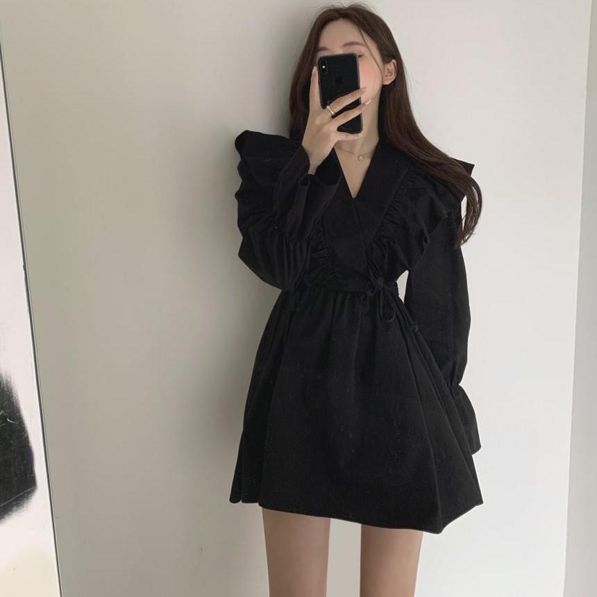 Đầm Tay Loe Cổ Chữ V Phối Ren Bèo Màu Nâu / Đen Phong Cách Cổ Điển Thời Trang Cho Nữ