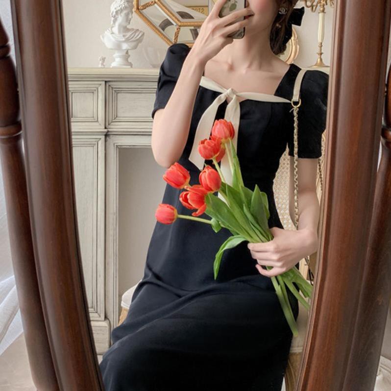 HẾT HÀNG- Váy đen dài basic cổ nơ tay bồng Quảng Châu-Tikbook Store