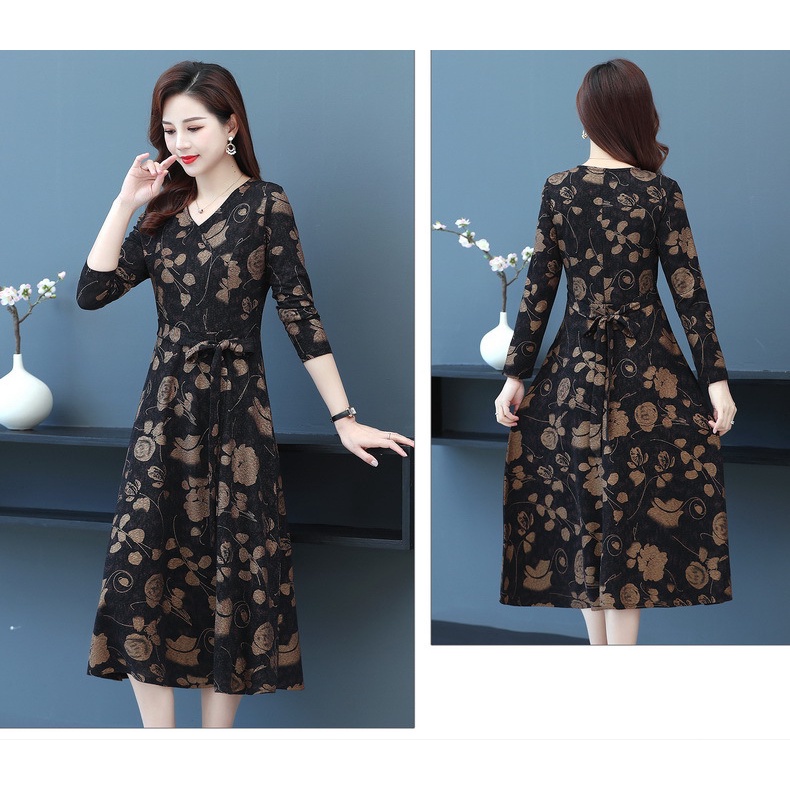 Đầm trung niên , đầm dự tiệc , đầm cho mẹ , đầm suông họa tiết sang trọng , chất liệu có co giãn , thoáng mát , bền đẹp