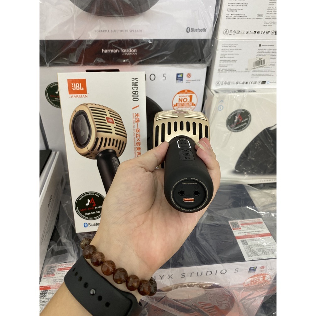 Micro Karaoke kèm loa JBL KMC 600