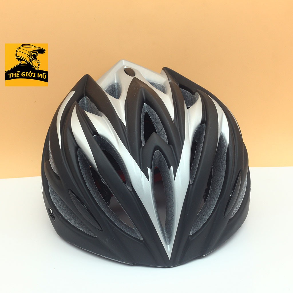 Mũ bảo hiểm xe đạp thể thao Basecamp màu đen trắng, Thế Giới Mũ