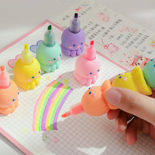 Bộ Bút Bắt Sáng 5 Màu Sắc Hình Bạch Tuộc Dùng Trong Trường Học / Văn Phòng