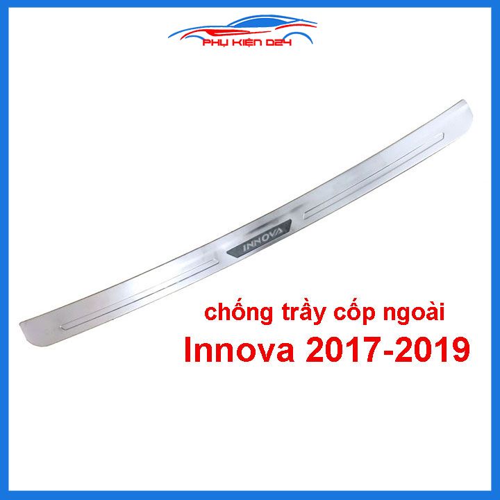 Ốp chống trầy cốp trong ngoài cho xe Innova 2017-2018-2019-2010-2021 màu INOX bảo vệ trang trí xe