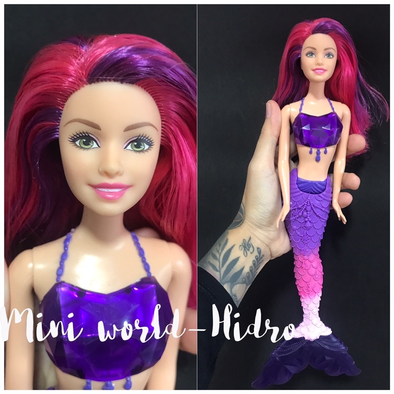 Búp bê Barbie chính hãng tồn kho