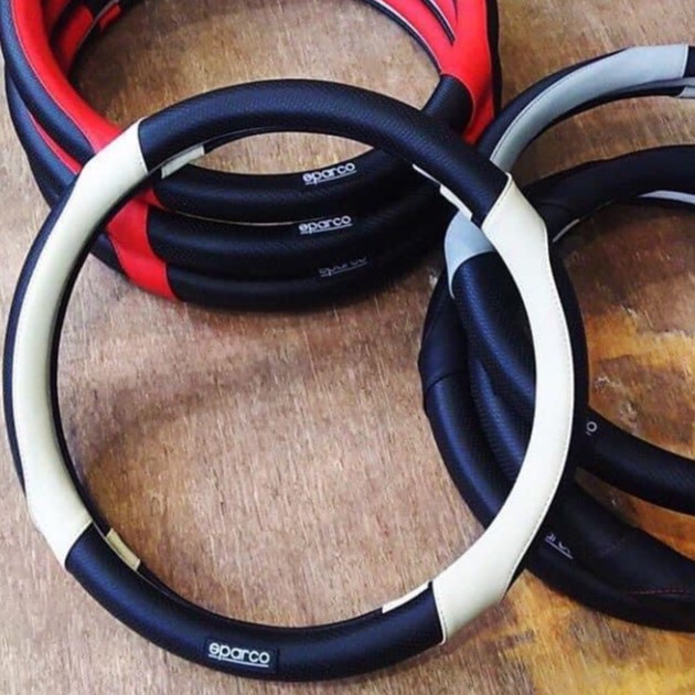 Bọc vô lăng sparco vân carbon size 38cm cho các xe nhỏ từ 4 -16 chỗ