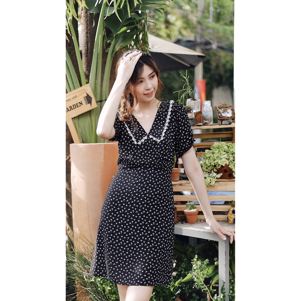 Đầm Lụa hàn cổ Ren, Vải Mịn Mát + Đi làm + Dự tiệc + Sang trọng + Nữ tính [ Eden Dress] | BigBuy360 - bigbuy360.vn