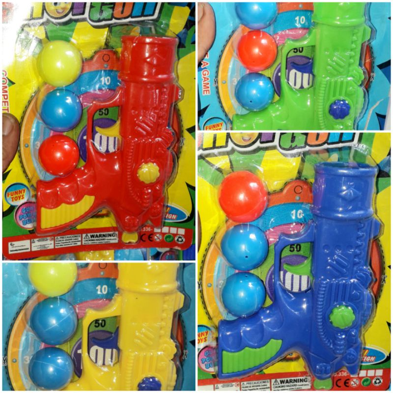 Một cái mô hình Súng_Bắn banh bằng nhựa an toàn cho bé