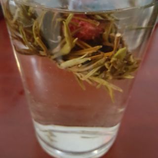 Trà nở hoa (Nhất Kiến Chung Tình) 100g