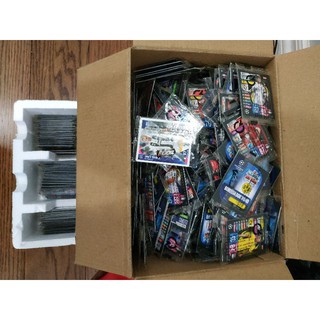 Thẻ bóng đá poca match attax 19-20