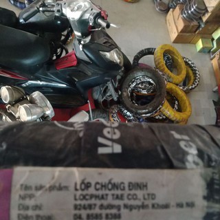 lốp chống đinh 90/90/12