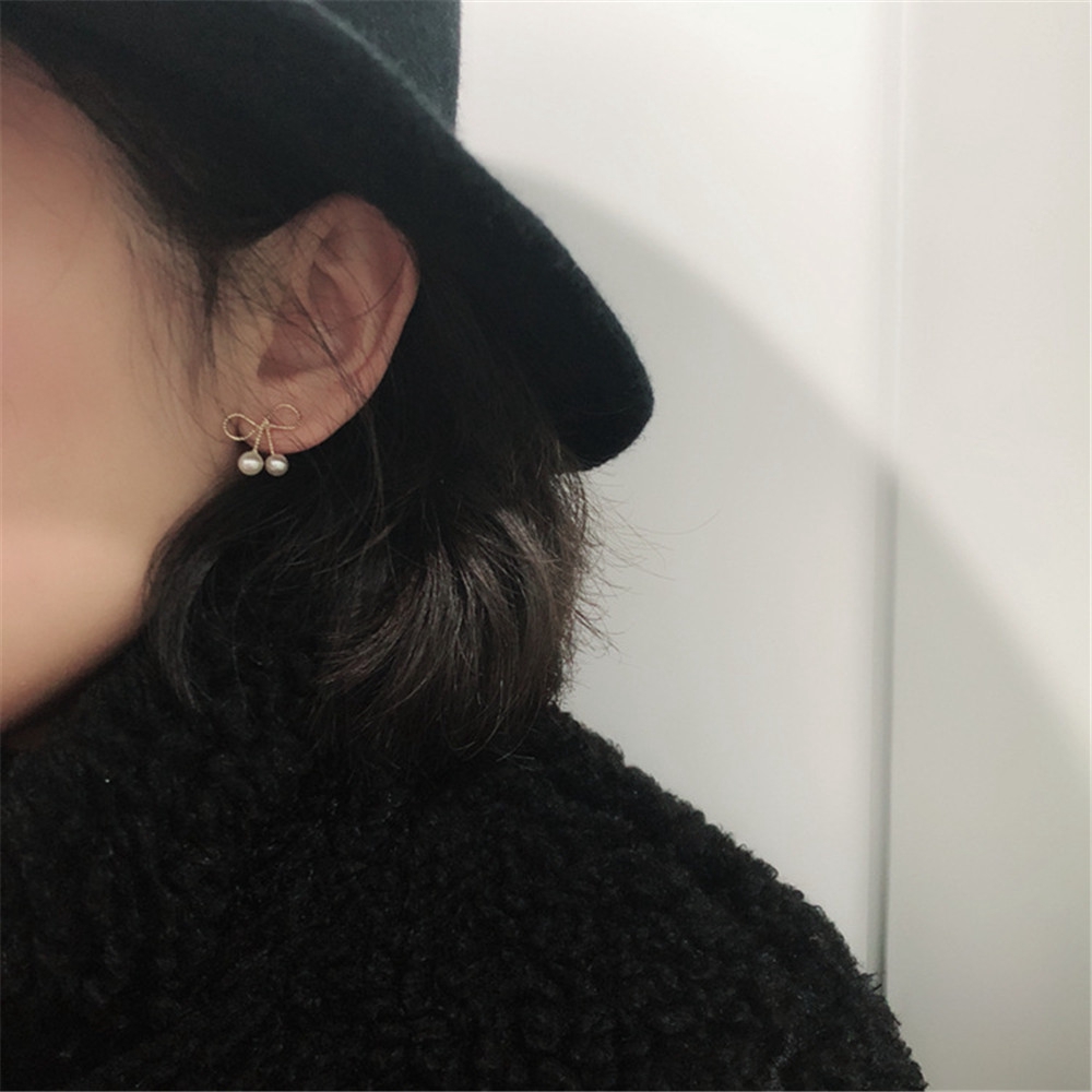 Bông Tai Nơ Đính Ngọc Trai Nhân Tạo Xinh Xắn Cho Nữ