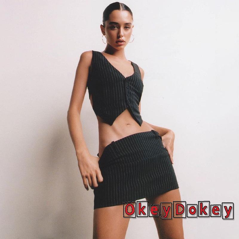 Set áo tank top kèm chân váy chữ A họa tiết kẻ sọc màu đen thời trang cho nữ