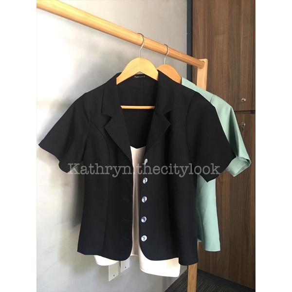 Blazer đen basic ngắn tay dáng vừa | Kathryn.thecitylook