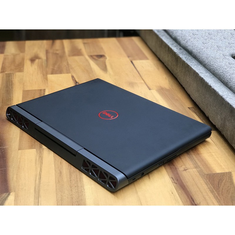 Laptop Cũ Gamming Dell Inspiron N7466 Core i5-6300HQ RAM 4GB,Ổ Cứng 1TB ,NVIDIA GeForce GTX 950M  ,Màn Hình 14.0 inch HD