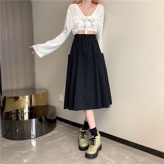[EIGHTYK] Váy Maxi Kaki Trơn Phối Nút
