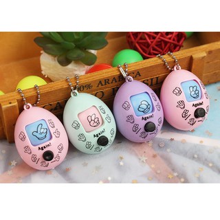 móc khóa oẳn tù xì