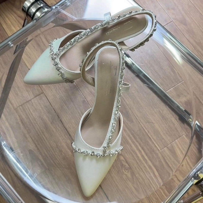 Giày tiểu thư đính nhẹ nhàng sang chảnh Aimee closet