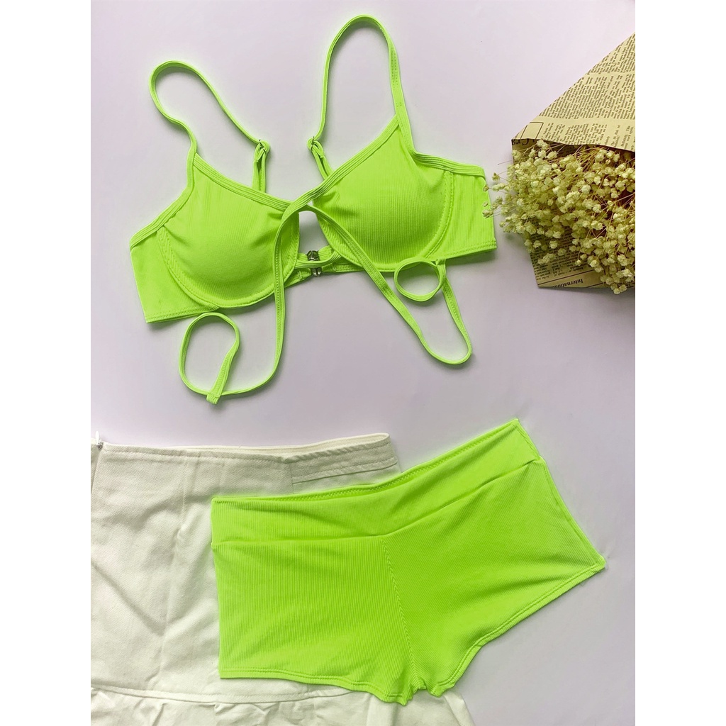 Bộ đồ bơi màu xanh lá neon nâng ngực thiết kế dây đan chéo ngực thời trang quyến rũ cho nữ CA41 | BigBuy360 - bigbuy360.vn