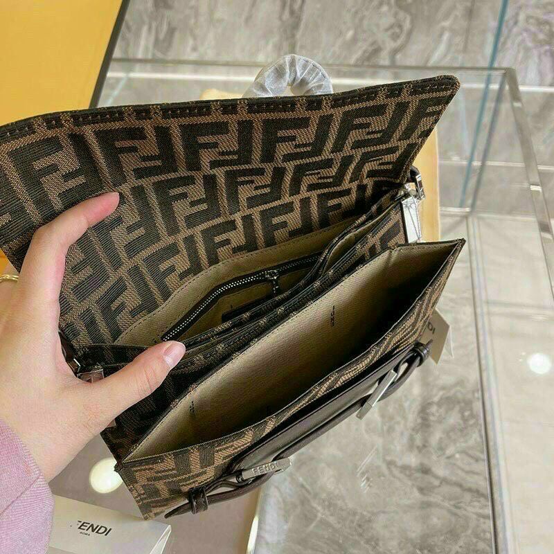 túi fendi size 22cm | BigBuy360 - bigbuy360.vn