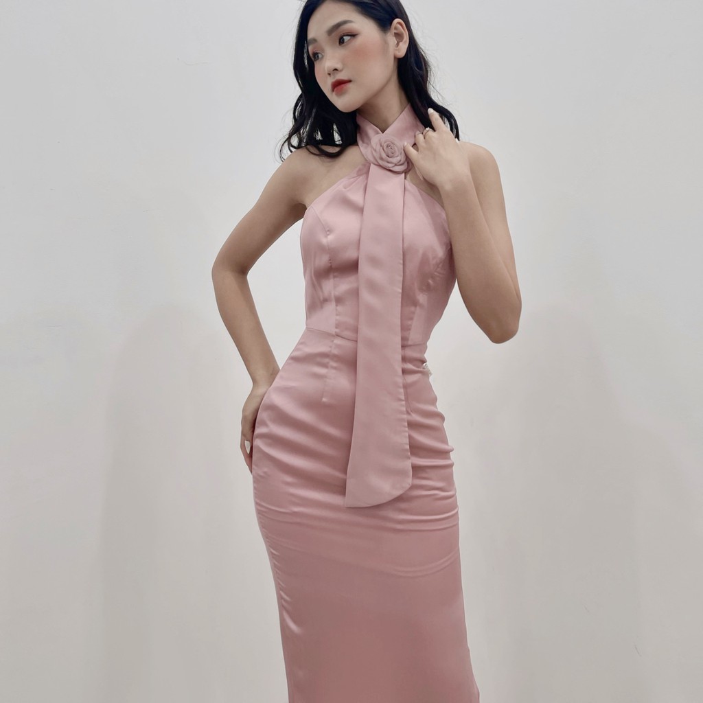 Đầm ôm body cổ yếm có vạt 20AGAIN DOA2201 | BigBuy360 - bigbuy360.vn