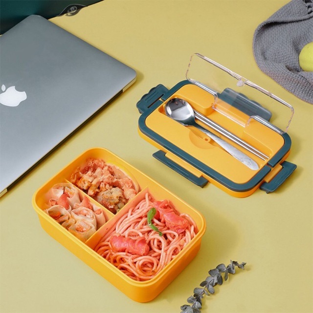 Hộp cơm 3 ngăn tặng kèm đũa và thìa inox