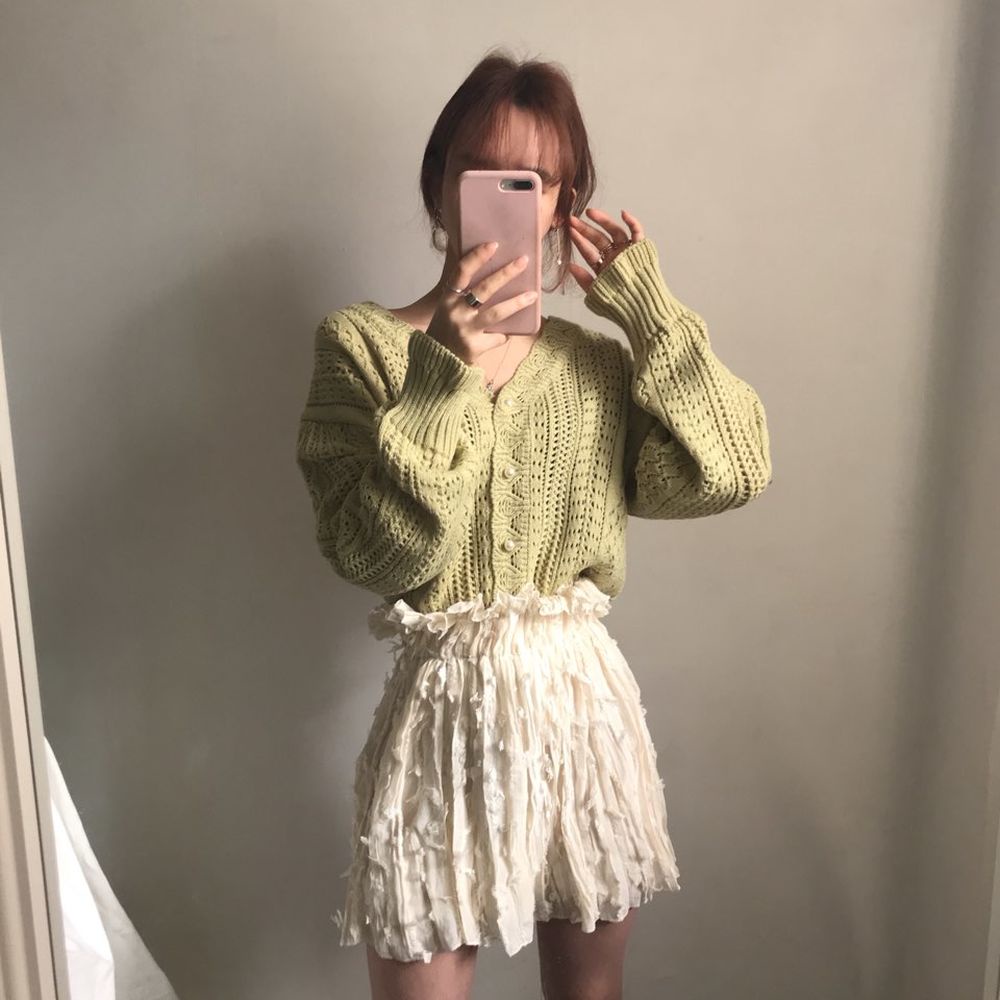 Áo khoác cardigan dệt kim phối ren lỗ phong cách retro cho nữ | WebRaoVat - webraovat.net.vn