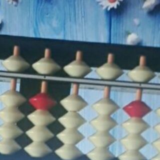 Bàn tính gảy 11 cột trắng đỏ cực kì rẻ tại xưởng buôn