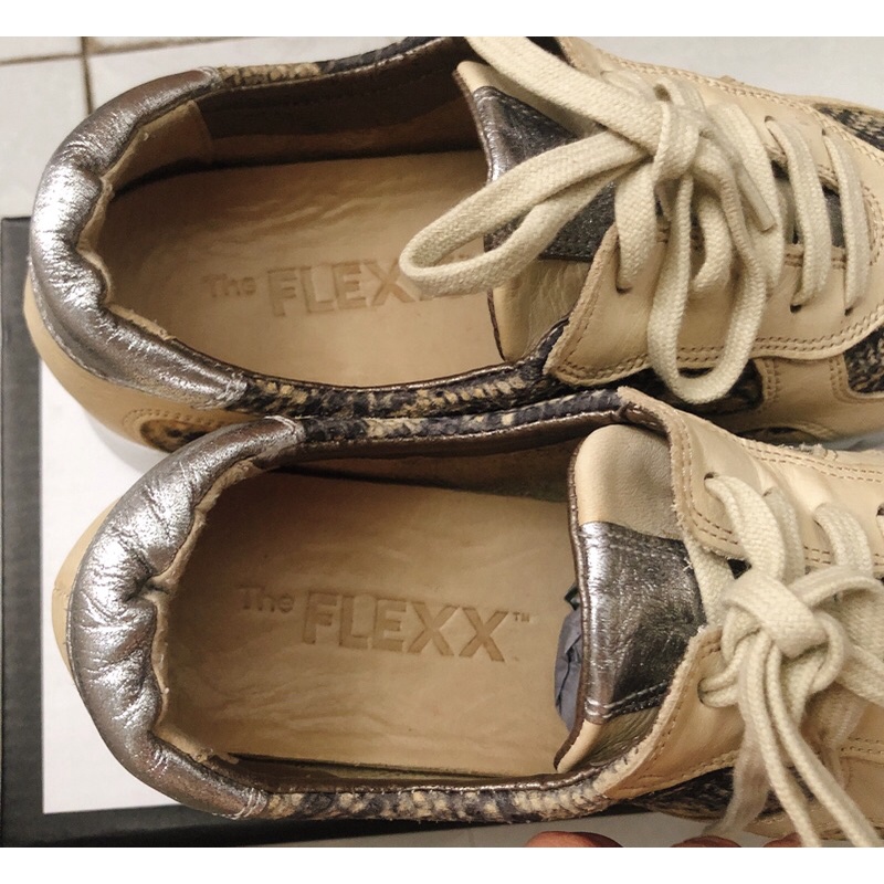 Giày Sneaker Hiệu The Flexx Da Mộc Đế Độn 4phân Size Cô Tấm 34, 35