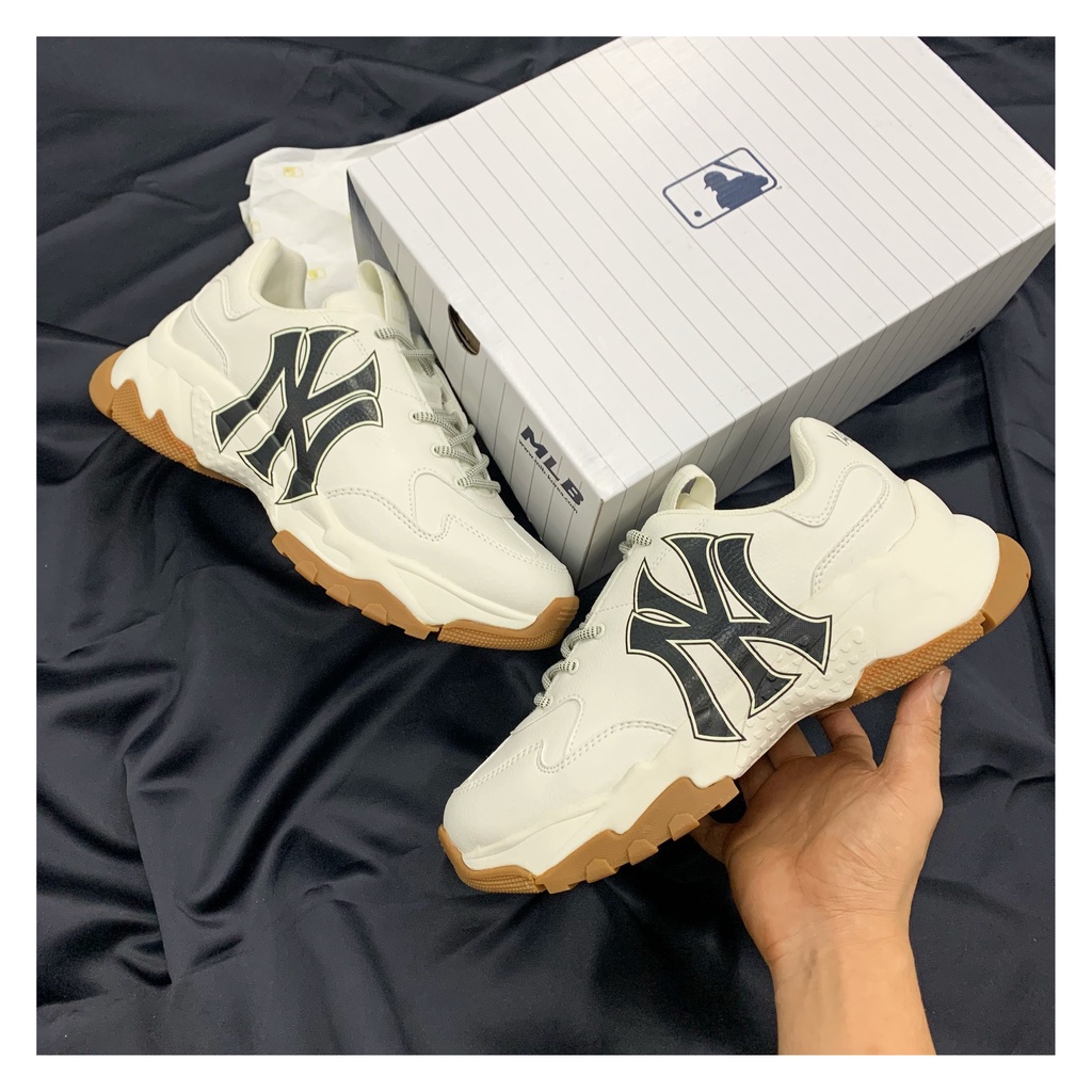 Giày thể thao Sneaker MLB Chunky New York màu Trắng Đen