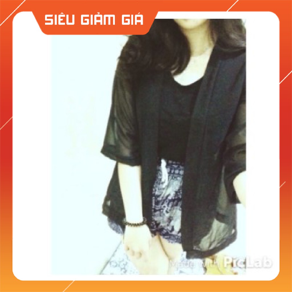 - Áo Kimono đen trơn tay lỡ diện đi du lịch miễn đẹp hết nấc