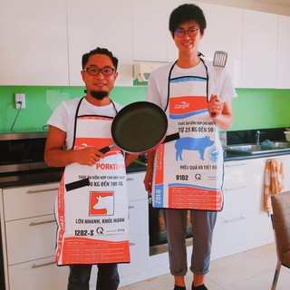 Túi Cám Lợn và Túi Con Cò