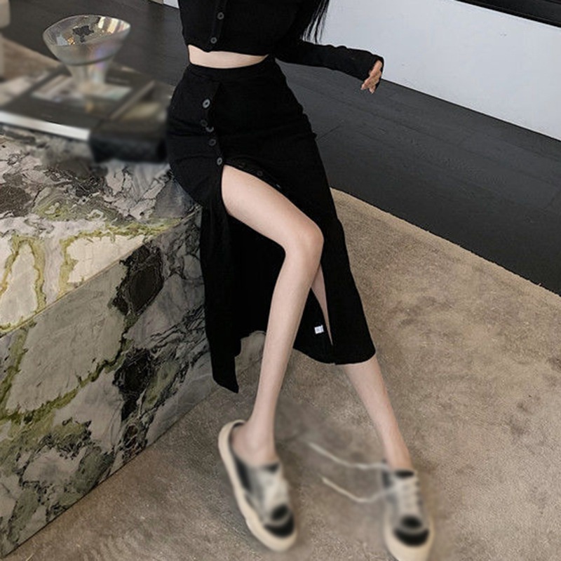 Set Áo Croptop 2 Dây + Chân Váy Xẻ Tà Màu Sắc Thời Trang Cho Nữ