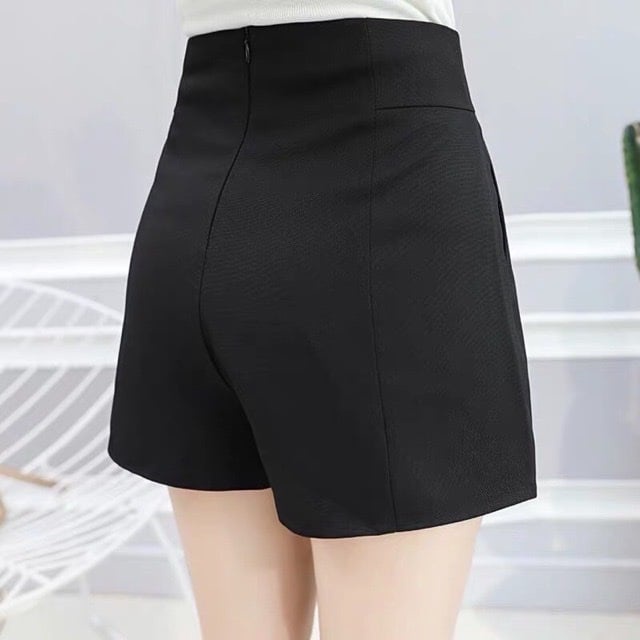 quần short lưng cao.quần đùi nữ dáng ôm khóa kéo dễ phối đồ | BigBuy360 - bigbuy360.vn