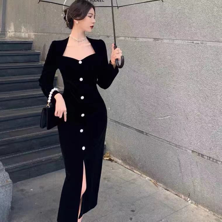 Đầm nhung cổ vuông phối nút xẻ tà thời trang thanh lịch cho nữ