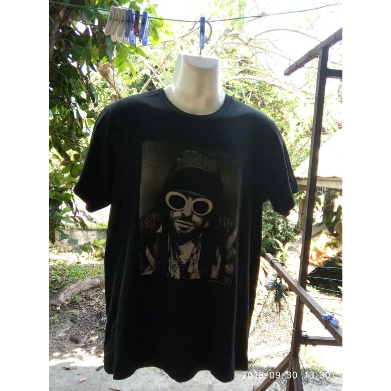 Áo thun Kurt Cobain Sơn Tùng MTP đen