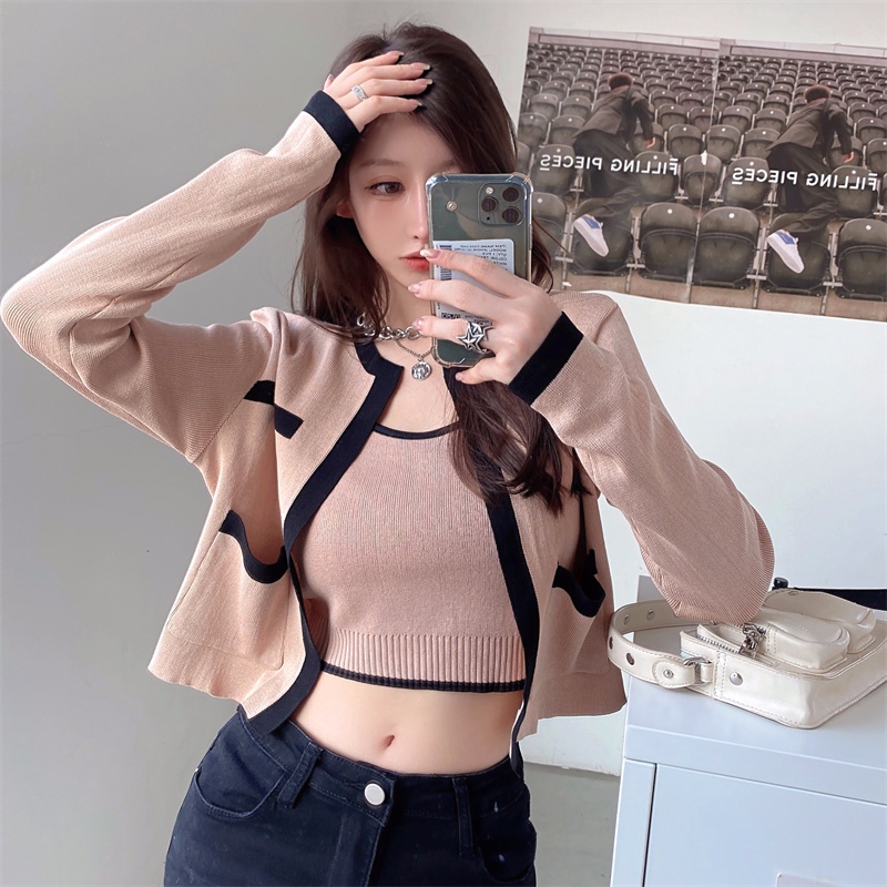 SET  áo khoác TAY DÀI kèm áo hai dây Cardigan len dệt kim Quảng Châu cực xinh và thanh lịch