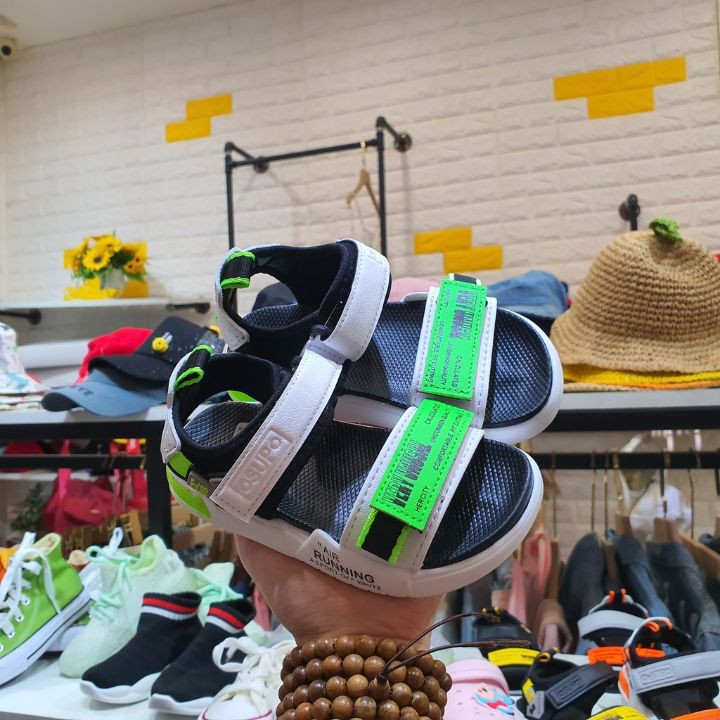 Sandal Bé Trai Bé Gái UNUSAL Đi Siêu Nhẹ, Chống Trượt, Êm Chân Cho Bé Từ 1 - 12 Tuổi - DB076