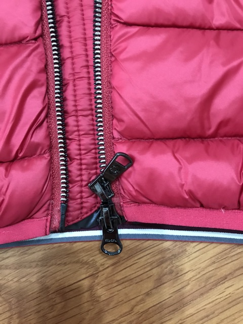 Áo khoác lông vũ Colmar size S