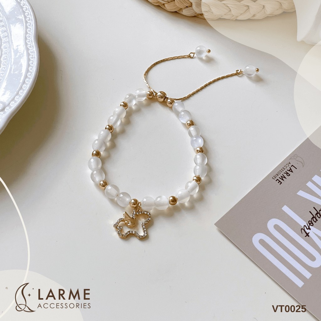 Vòng tay Hàn Quốc ngọc nhân tạo hoạ tiết chú ngựa dễ thương Larme Accessories - VT0025