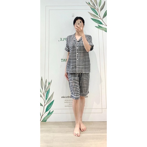Bộ pyjama caro cho mẹ