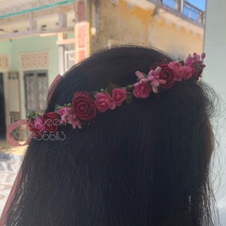 Vòng hoa đội đầu chụp ảnh kỉ yếu