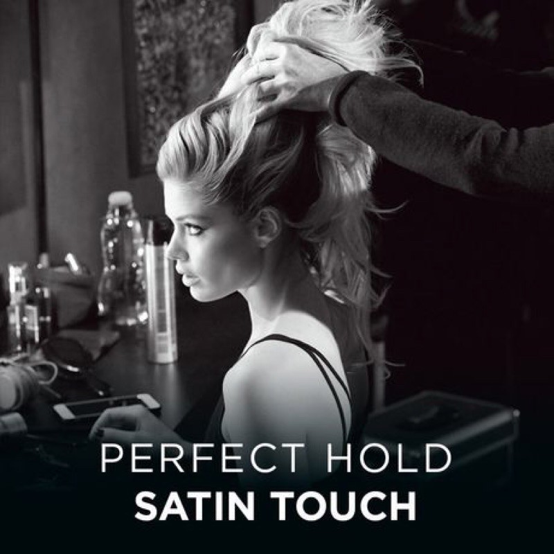 Keo Xịt Tóc Tạo Kiểu L’oreal Elnett Satin Extra Strong Hold Loại Không Mùi