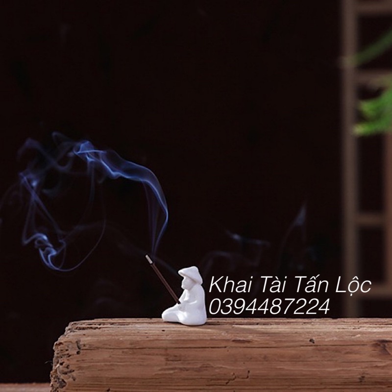Tượng ông lão câu cá tí hon cao 3cm gốm trắng cắm nhang ,  trang trí