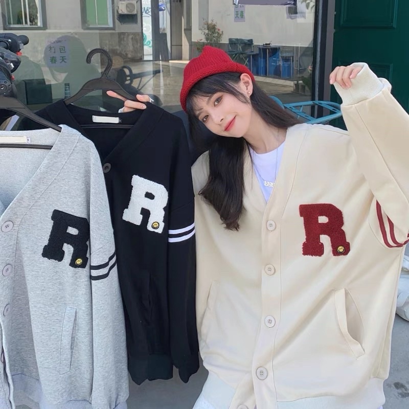 Áo Cardigan Nỉ Cài Cúc Phong Cách Thể Thao Bóng Chày Thêu Chữ R Nổi Sọc Tay Ulzzang