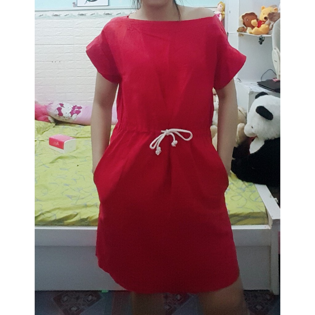Thanh lý đầm đỏ đẹp dưới 50kg