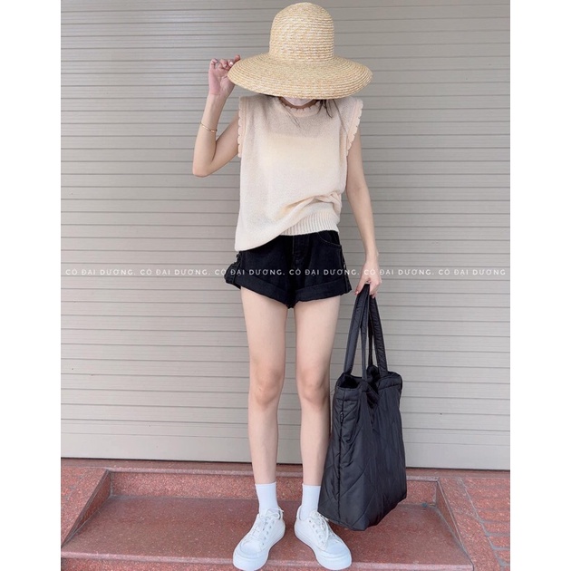 áo gile trơn cổ tròn cánh hoa 0996