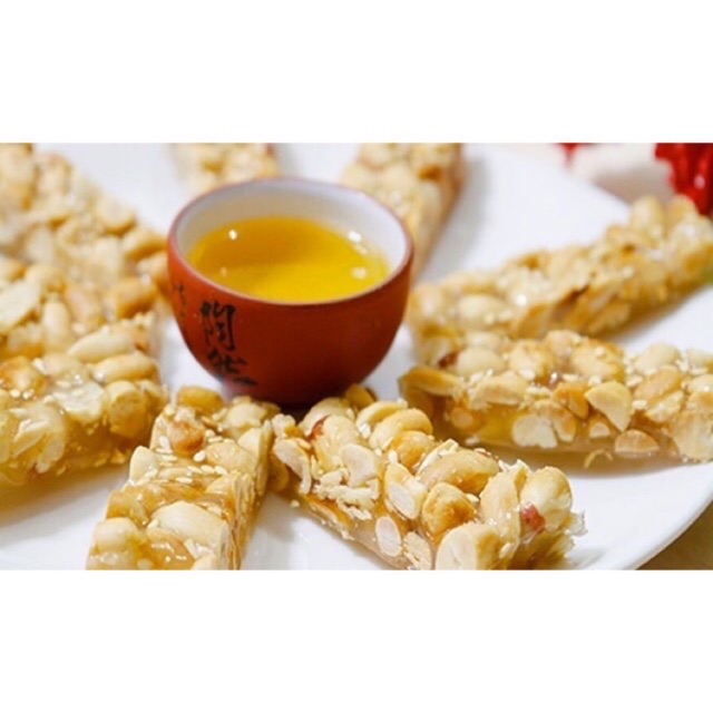Kẹo lạc - bánh nhãn